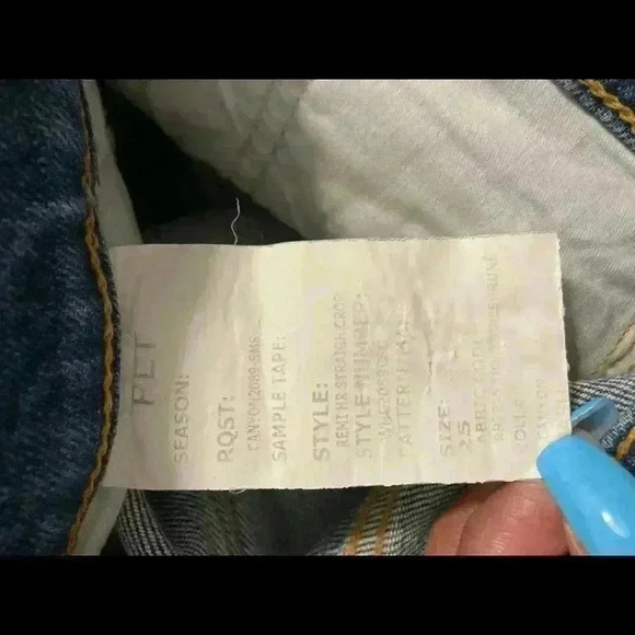 Hudson Jeans Remi High Rise Straight Crop Distressed Jeans - Picture 9 of 12